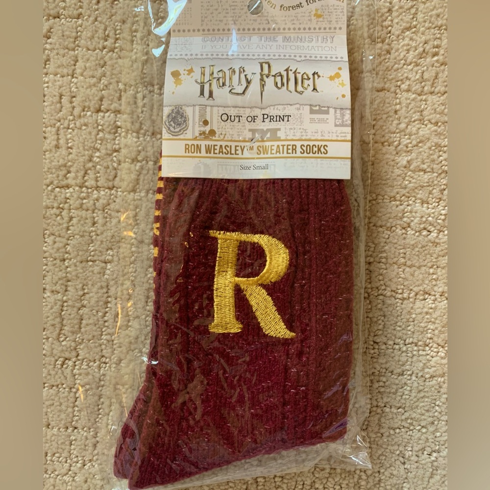 Ron Weasley R Sweater Socks
